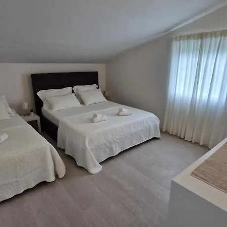 Beach Apartment Mali Iz