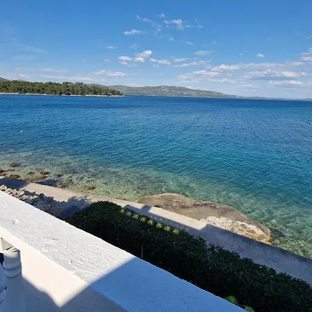 Beach Apartment Mali Iz Mali Iž