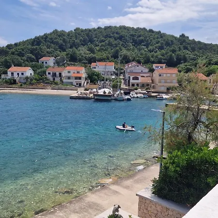 Lägenhet Beach Apartment Mali Iz