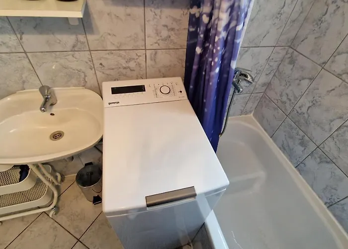 Beach Apartment Mali Iz Appartamento