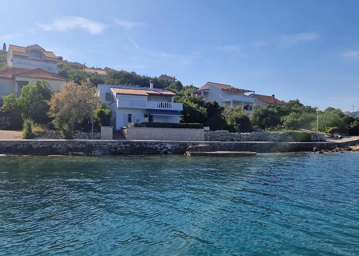 Beach Apartment Mali Iz *