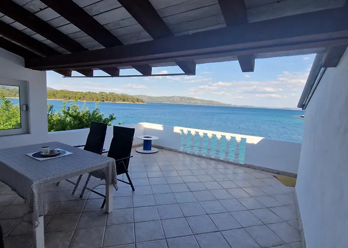 Beach Apartment Mali Iz