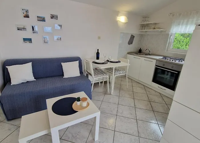 Appartement Beach Apartment Mali Iz *