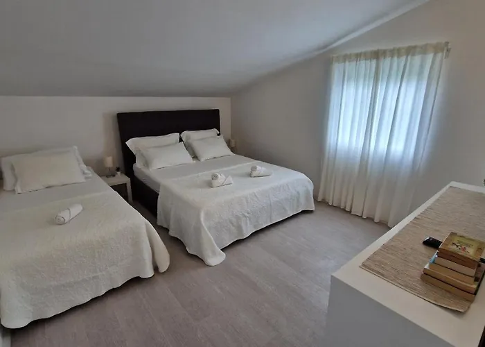 Beach Apartment Mali Iz